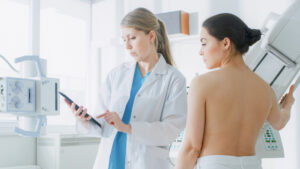what is a mammography technologist